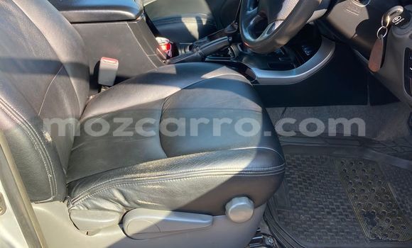 Comprar Usado Toyota Land Cruiser Prado Prata Carro em Maputo em Maputo Comprar Usado Toyota Land Cruiser Prado Prata Carro em Maputo em Maputo