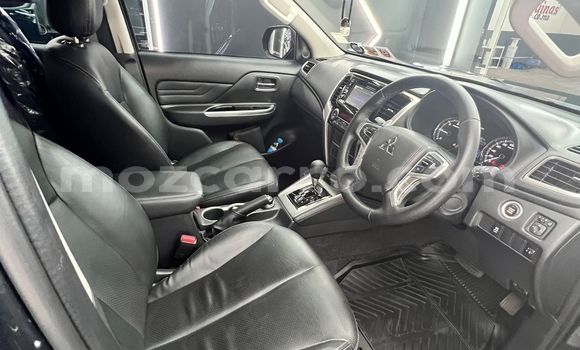 Nunua Ilio tumika Mitsubishi Triton Bluu Gari ndani ya Maputo nchini Maputo Nunua Ilio tumika Mitsubishi Triton Bluu Gari ndani ya Maputo nchini Maputo