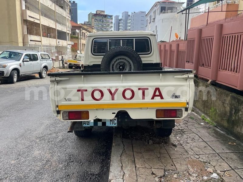 Big with watermark toyota land cruiser maputo maputo 13957