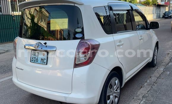 Tenga Tsaru Toyota Ractis Chena Mota in Maputo in Maputo Tenga Tsaru Toyota Ractis Chena Mota in Maputo in Maputo
