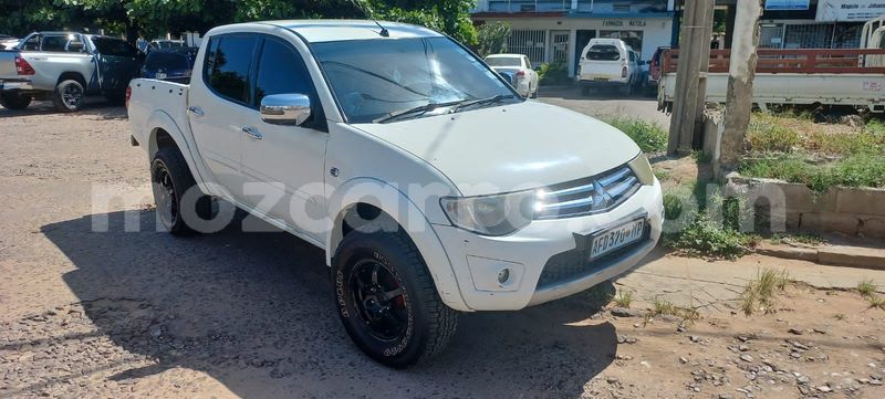 Big with watermark mitsubishi triton maputo maputo 13962