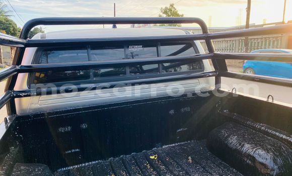 Tenga Tsaru Toyota Pickup Bhurawuni Mota in Maputo in Maputo Tenga Tsaru Toyota Pickup Bhurawuni Mota in Maputo in Maputo