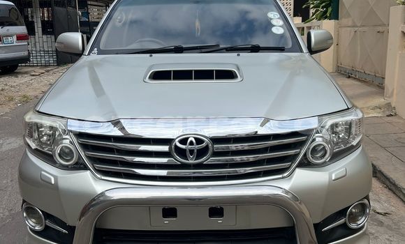 Buy Used Toyota Fortuner Silver Car in Maputo in Maputo Buy Used Toyota Fortuner Silver Car in Maputo in Maputo