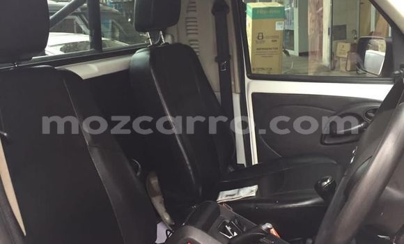 Nunua Ilio tumika Mahindra Marshal Nyeupe Gari ndani ya Maputo nchini Maputo Nunua Ilio tumika Mahindra Marshal Nyeupe Gari ndani ya Maputo nchini Maputo