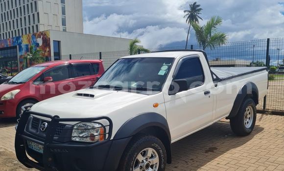 Buy Used Nissan Hardbody White Car in Maputo in Maputo Buy Used Nissan Hardbody White Car in Maputo in Maputo