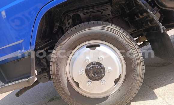 Comprar Usado Toyota HiAce Azul Caminhão em Maputo em Maputo Comprar Usado Toyota HiAce Azul Caminhão em Maputo em Maputo