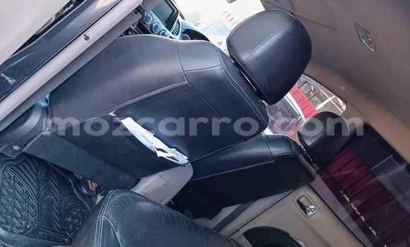 Nunua Ilio tumika Mitsubishi L200 Bluu Gari ndani ya Maputo nchini Maputo Nunua Ilio tumika Mitsubishi L200 Bluu Gari ndani ya Maputo nchini Maputo