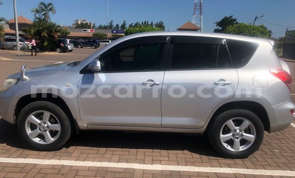 Tenga Tsaru Toyota RAV4 Sirivha Mota in Maputo in Maputo Tenga Tsaru Toyota RAV4 Sirivha Mota in Maputo in Maputo