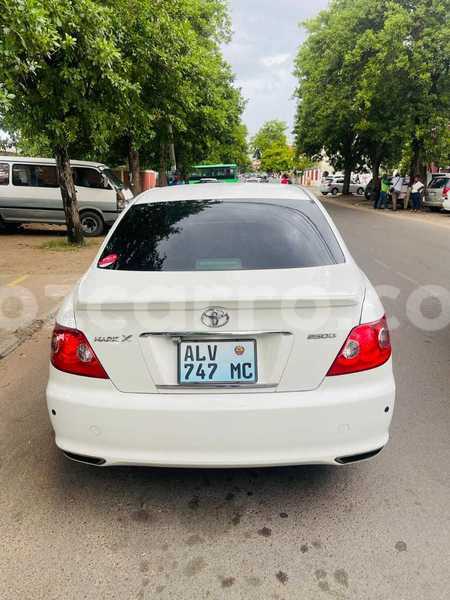 Big with watermark toyota mark x maputo maputo 14022