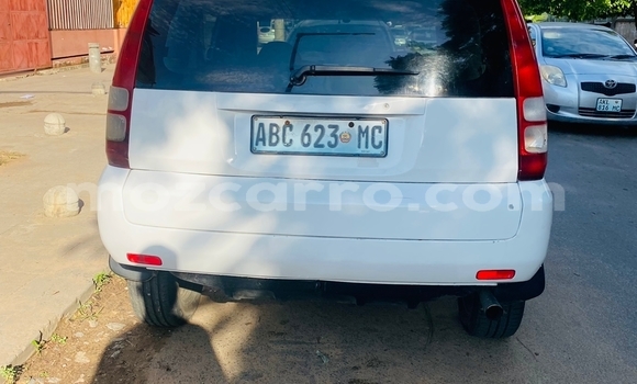 Comprar Usado Honda CR-V Branco Carro em Maputo em Maputo Comprar Usado Honda CR-V Branco Carro em Maputo em Maputo