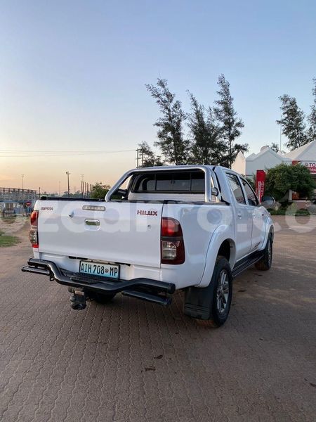 Big with watermark toyota hilux maputo maputo 14029