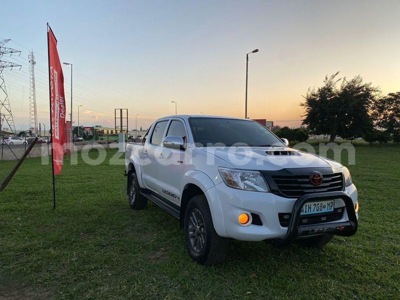 Big with watermark toyota hilux maputo maputo 14029