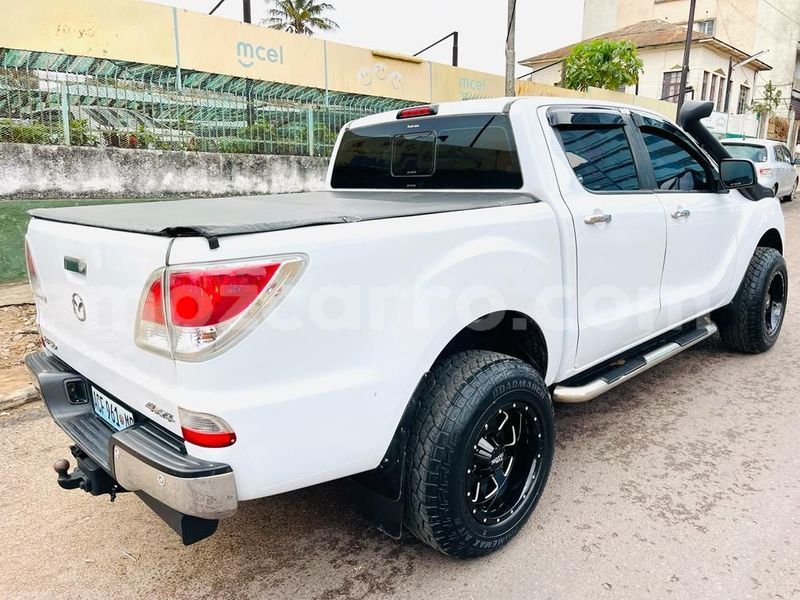 Big with watermark mazda bt 50 maputo maputo 14033