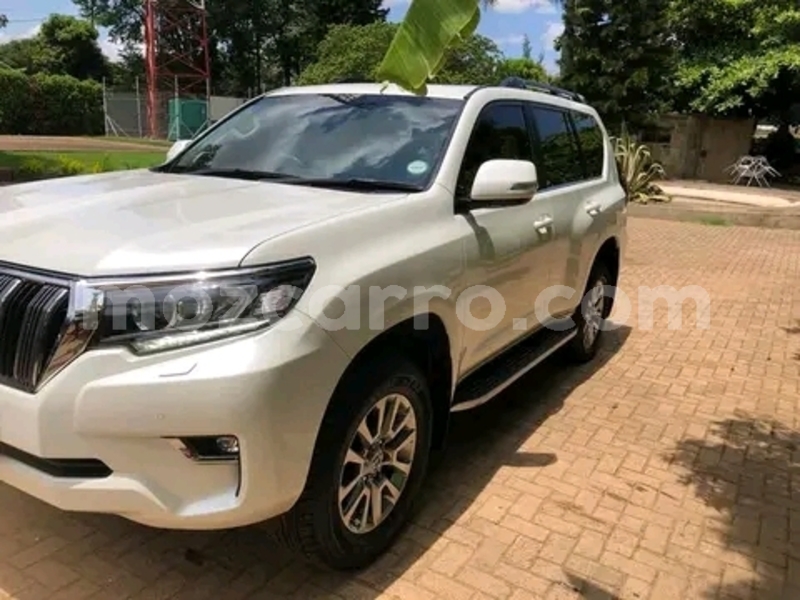 Big with watermark toyota land cruiser prado maputo maputo 14041