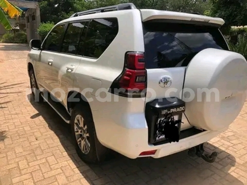 Big with watermark toyota land cruiser prado maputo maputo 14041