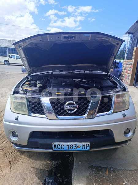 Big with watermark nissan navara maputo maputo 14060