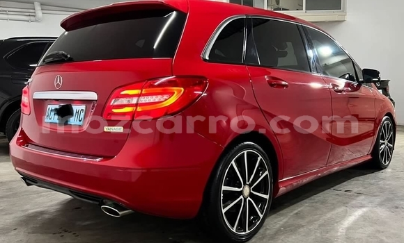 Tenga Tsaru Mercedes‒Benz B-klasse Tsvuku Mota in Maputo in Maputo Tenga Tsaru Mercedes‒Benz B-klasse Tsvuku Mota in Maputo in Maputo