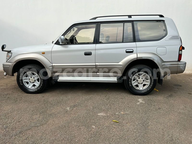 Big with watermark toyota land cruiser prado maputo maputo 14071