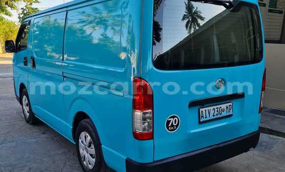 Tenga Tsaru Toyota Hiace Bhuruu Mota in Mocambique in Nampula Tenga Tsaru Toyota Hiace Bhuruu Mota in Mocambique in Nampula