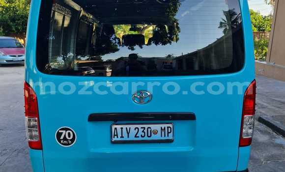 Tenga Tsaru Toyota Hiace Bhuruu Mota in Mocambique in Nampula Tenga Tsaru Toyota Hiace Bhuruu Mota in Mocambique in Nampula