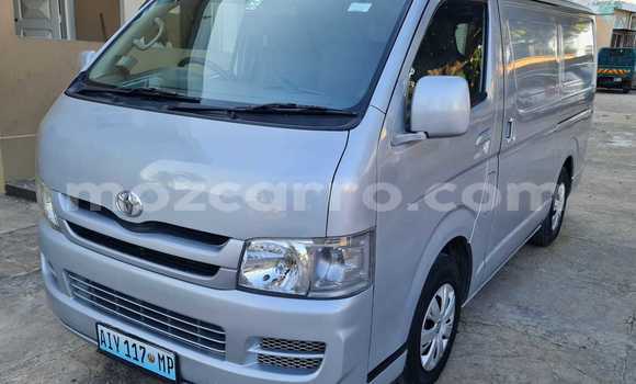 Tenga Tsaru Toyota Hiace Zvimwe Mota in Mocambique in Nampula Tenga Tsaru Toyota Hiace Zvimwe Mota in Mocambique in Nampula