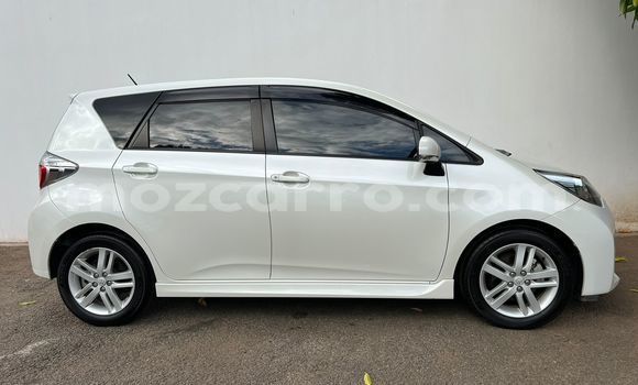 Tenga Tsaru Toyota Ractis Chena Mota in Mocambique in Nampula Tenga Tsaru Toyota Ractis Chena Mota in Mocambique in Nampula