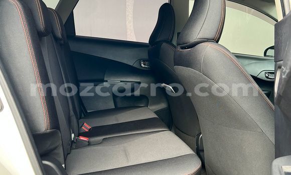 Tenga Tsaru Toyota Ractis Chena Mota in Mocambique in Nampula Tenga Tsaru Toyota Ractis Chena Mota in Mocambique in Nampula