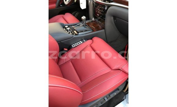 Tenga Imported Lexus LX Zvimwe Mota in Import - Dubai in Cabo Delgado Tenga Imported Lexus LX Zvimwe Mota in Import - Dubai in Cabo Delgado