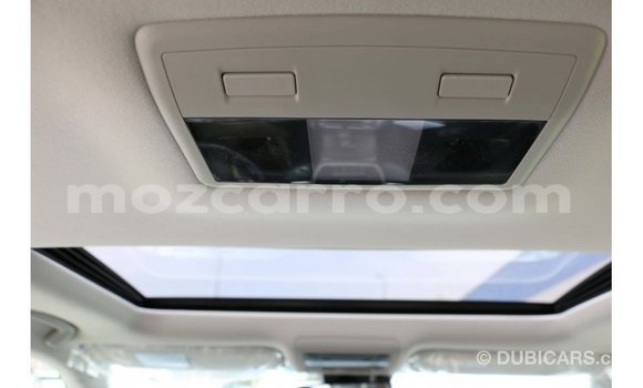 Comprar Importar Toyota Land Cruiser Branco Carro em Import - Dubai em Cabo Delgado Comprar Importar Toyota Land Cruiser Branco Carro em Import - Dubai em Cabo Delgado