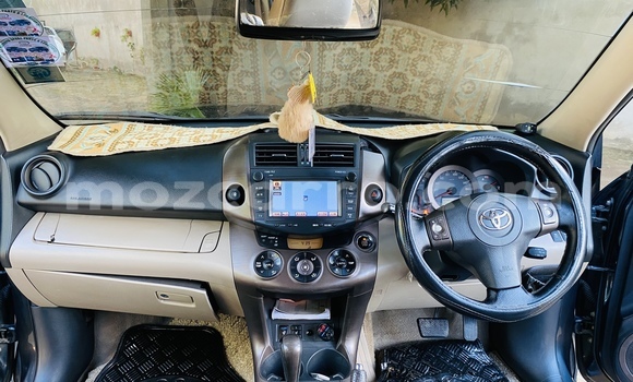 Buy Used Toyota Vanguard Silver Car in Nampula in Nampula Buy Used Toyota Vanguard Silver Car in Nampula in Nampula