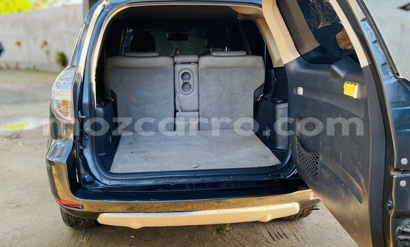 Buy Used Toyota Vanguard Silver Car in Nampula in Nampula Buy Used Toyota Vanguard Silver Car in Nampula in Nampula