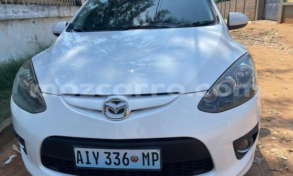 Nunua Ilio tumika Mazda Demio Nyeupe Gari ndani ya Maputo nchini Maputo Nunua Ilio tumika Mazda Demio Nyeupe Gari ndani ya Maputo nchini Maputo