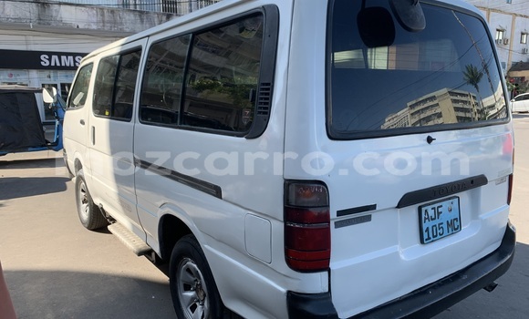 Buy Used Toyota Hiace White Car in Beira in Sofala Buy Used Toyota Hiace White Car in Beira in Sofala