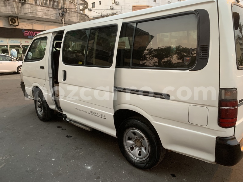 Big with watermark toyota hiace sofala beira 14134