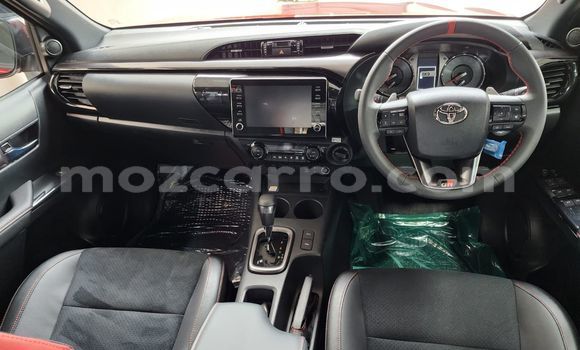 Buy Used Toyota Hilux Red Car in Maputo in Maputo Buy Used Toyota Hilux Red Car in Maputo in Maputo