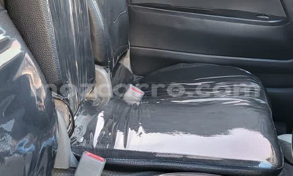 Buy Used Toyota Hiace Silver Car in Maputo in Maputo Buy Used Toyota Hiace Silver Car in Maputo in Maputo