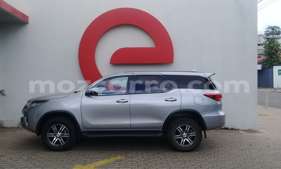 Buy Used Toyota Fortuner Silver Car in Maputo in Maputo Buy Used Toyota Fortuner Silver Car in Maputo in Maputo