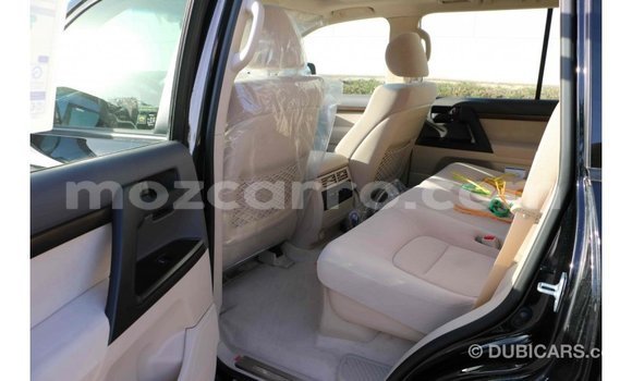 Comprar Importar Toyota Land Cruiser Preto Carro em Import - Dubai em Cabo Delgado Comprar Importar Toyota Land Cruiser Preto Carro em Import - Dubai em Cabo Delgado