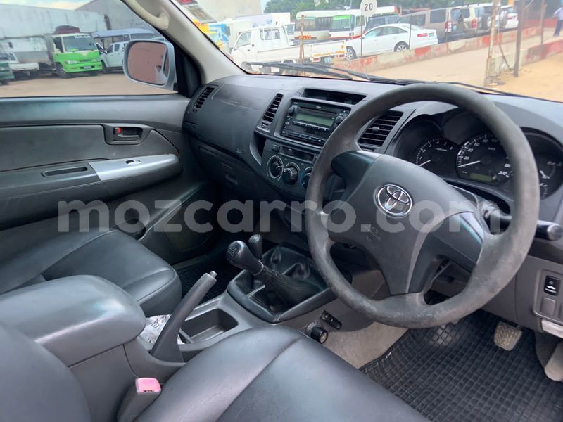 Big with watermark toyota hilux maputo maputo 14149