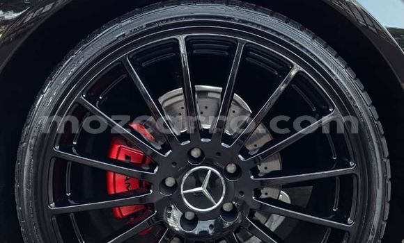 Nunua Ilio tumika Mercedes-Benz C-Classe Nyeusi Gari ndani ya Maputo nchini Maputo Nunua Ilio tumika Mercedes-Benz C-Classe Nyeusi Gari ndani ya Maputo nchini Maputo