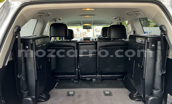Buy Used Toyota Land Cruiser Silver Car in Maputo in Maputo Buy Used Toyota Land Cruiser Silver Car in Maputo in Maputo