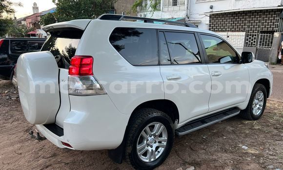 Buy Used Toyota Land Cruiser Prado White Car in Maputo in Maputo Buy Used Toyota Land Cruiser Prado White Car in Maputo in Maputo