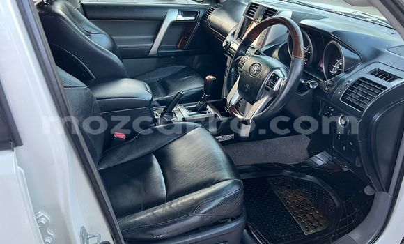 Buy Used Toyota Land Cruiser Prado White Car in Maputo in Maputo Buy Used Toyota Land Cruiser Prado White Car in Maputo in Maputo