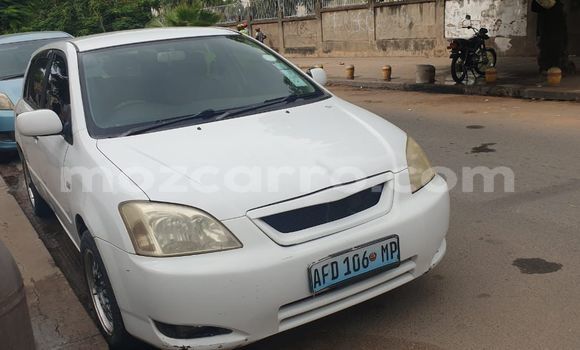 Comprar Usado Toyota Runx Branco Carro em Maputo em Maputo