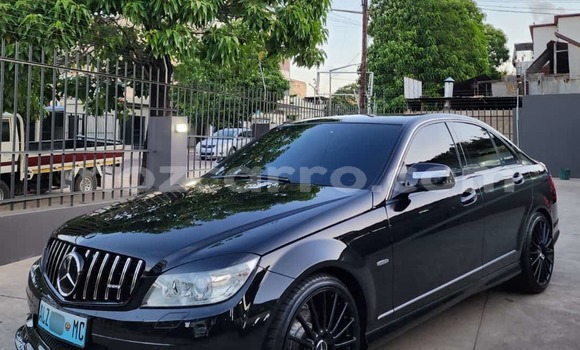 Buy Used Mercedes-Benz C-Classe Black Car in Maputo in Maputo