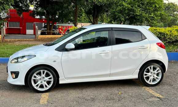 Buy Used Mazda Demio White Car in Maputo in Maputo Buy Used Mazda Demio White Car in Maputo in Maputo