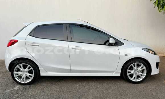 Buy Used Mazda Demio White Car in Maputo in Maputo Buy Used Mazda Demio White Car in Maputo in Maputo