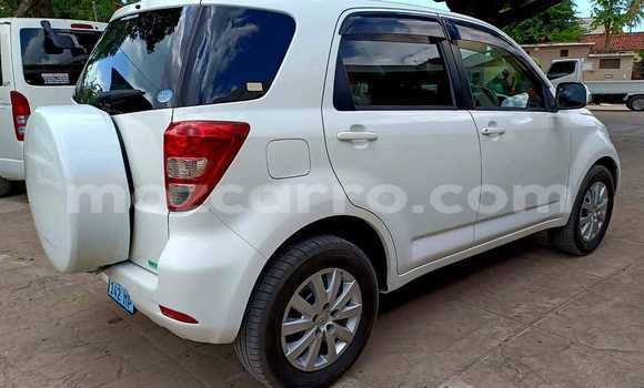 Buy Used Toyota Rush White Car in Maputo in Maputo Buy Used Toyota Rush White Car in Maputo in Maputo