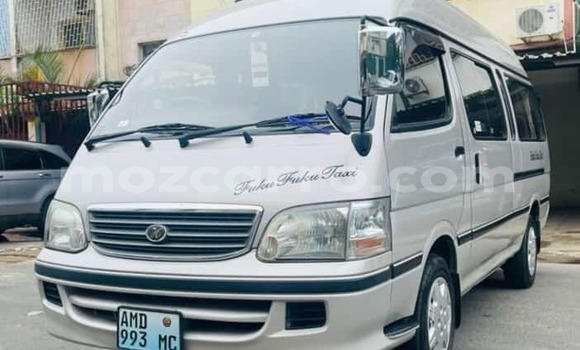 Buy Used Toyota Hiace Other Car in Maputo in Maputo Buy Used Toyota Hiace Other Car in Maputo in Maputo