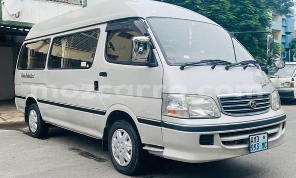 Buy Used Toyota Hiace Other Car in Maputo in Maputo Buy Used Toyota Hiace Other Car in Maputo in Maputo